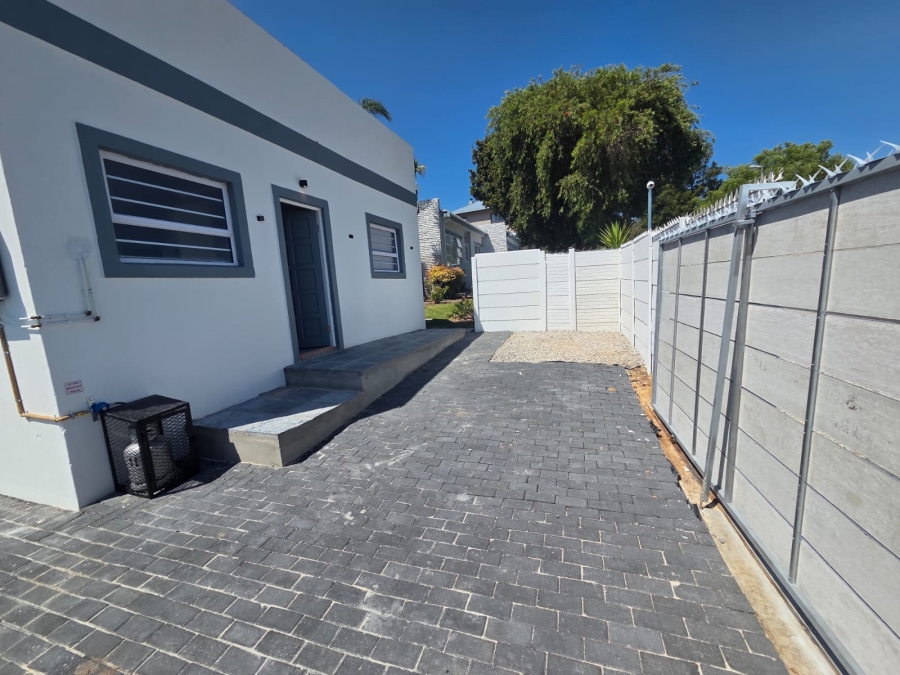 4 Bedroom Property for Sale in Briza Western Cape